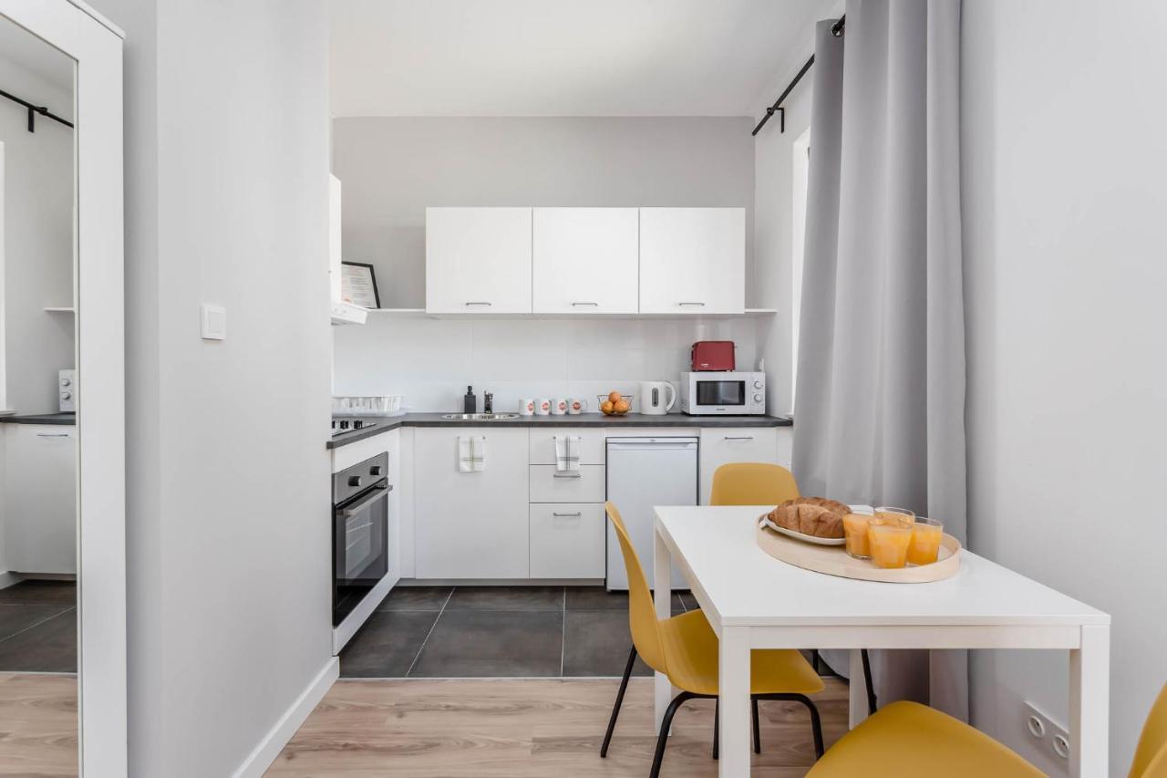 Chill Apartments Praga Residence Варшава Екстериор снимка